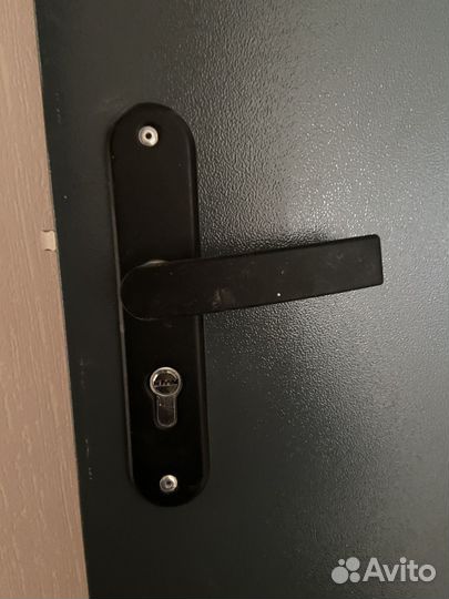 Дверь от застройщика