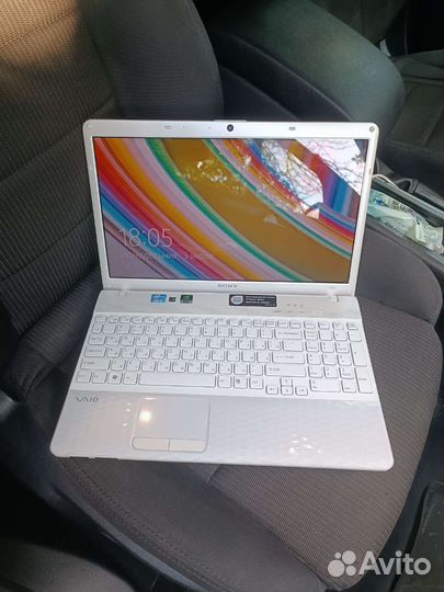 Ноутбук sony vaio i3 pcg71812v