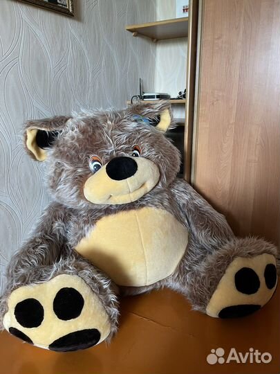 Плюшевый медведь