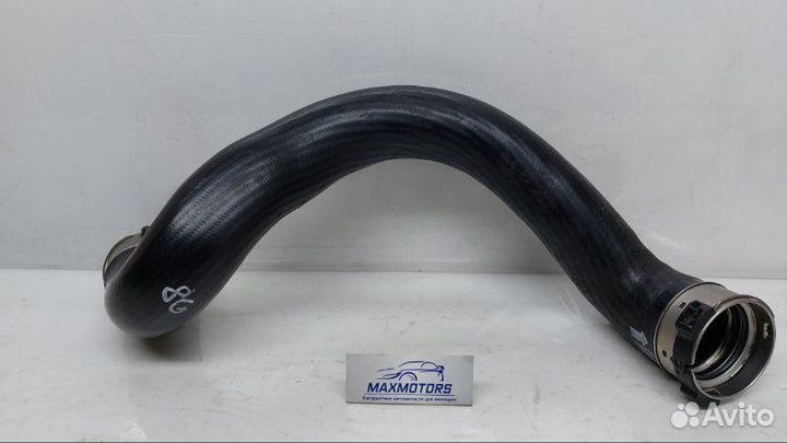 Патрубок интеркулера правый Mercedes-Benz C W204