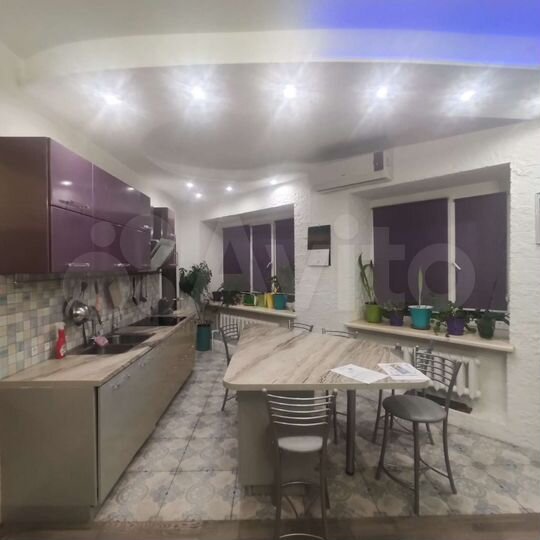 3-к. квартира, 74 м², 2/5 эт.