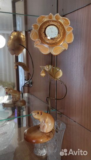 Часы селенит