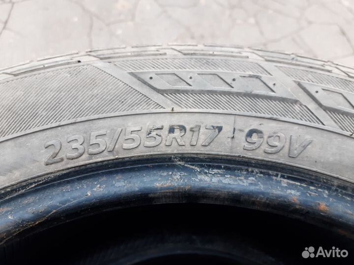 Hankook Dynapro HP RA23 235/55 R17 99V