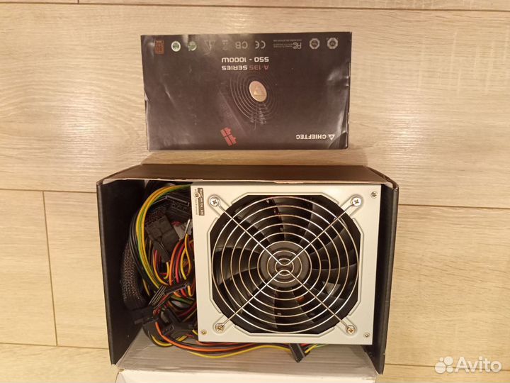 Продам блок питания для пк Chieftec 550w