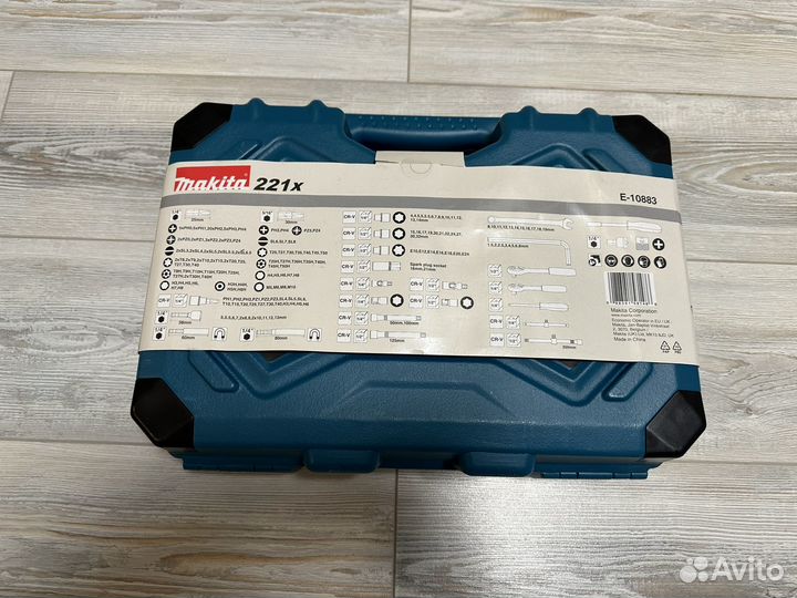 Набор инструментов makita 221x