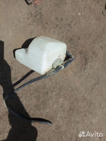 Расширительный бачок Mitsubishi Lancer 10