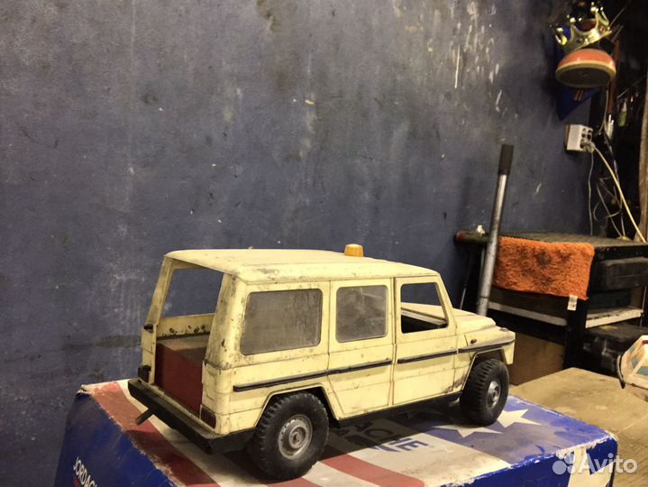 Модель автомобиля