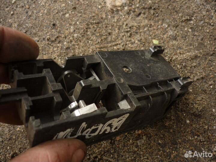 Ручка двери внутренняя передняя правая BYD F3