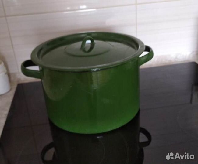 Кастрюля эмалированная