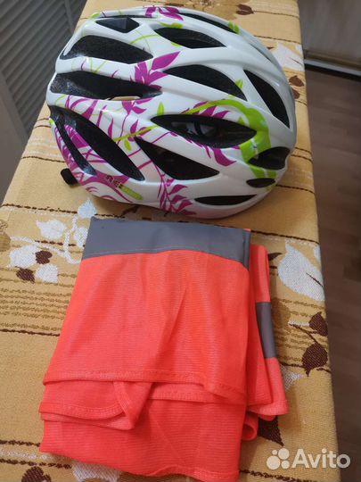 Шлем велосипедный взрослый и спц безрукавка
