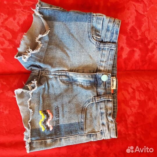 Джинсовые шорты