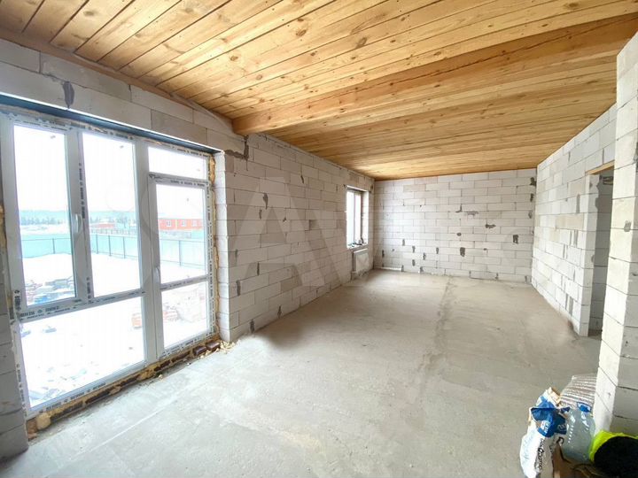 Дом 233 м² на участке 14 сот.