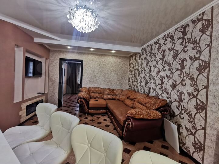 2-к. квартира, 52 м², 13/16 эт.