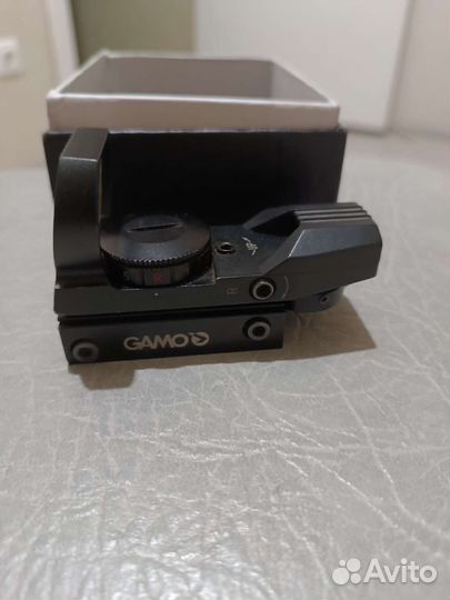 Калиматорный прицел бу