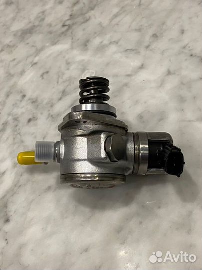 Топливный насос высокого давления Ford Focus 3 CB8