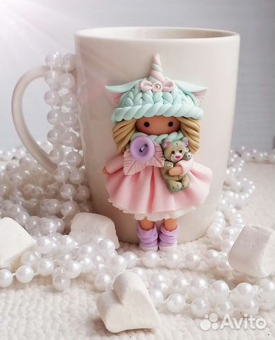 Кружка с декором из полимерной глины