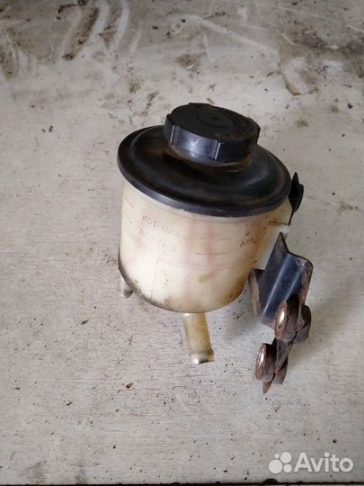 Бачок гидроусилителя руля Ниссан Альмера классик Б