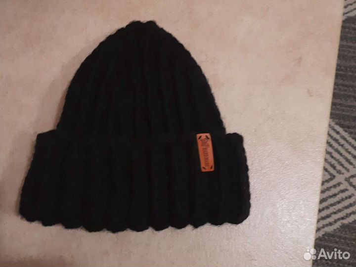 Шапка женская ручная работа