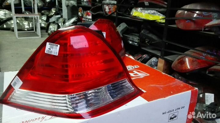 Стоп сигнал хонда одиссей RB1
