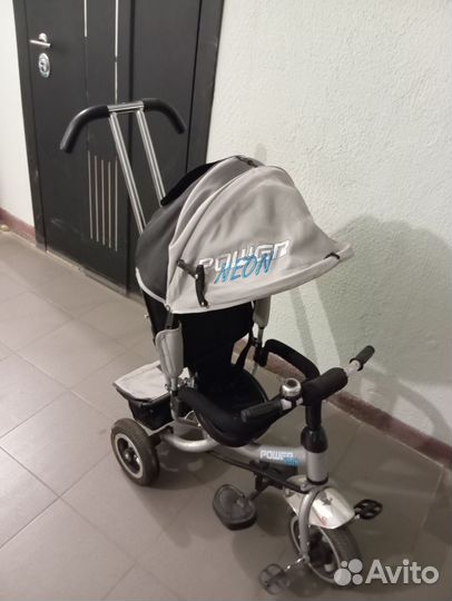 Детский велосипед с родительской ручкой