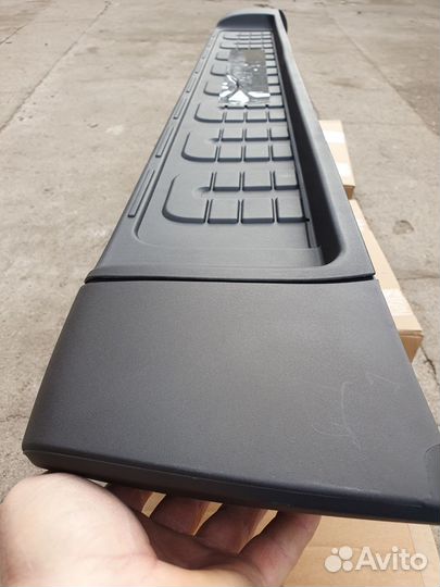 Пороги Toyota FJ Cruiser