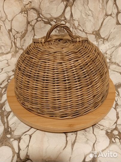 Плетеная хлебница из бумажной лозы