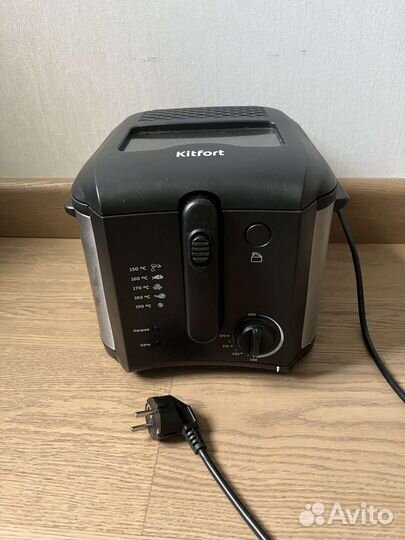 Фритюрница Kitfort кт-2024 1600Вт