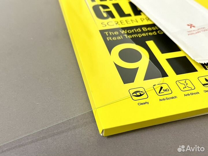 Защитное стекло iPad Pro 11 + Установка