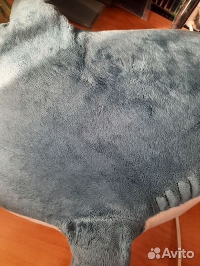 Плюшевая акула