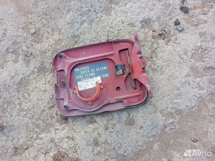 Лючок бензобака nissan primera p11