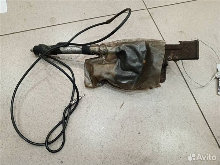 Антенна Mitsubishi Pajero, Montero 2 1991-2004