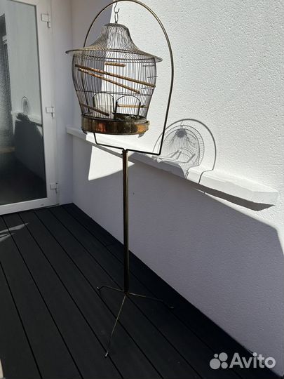 Старинная клетка для птиц из латуни