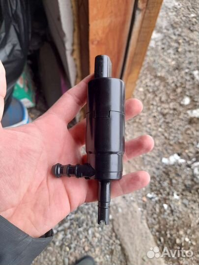 Насос омывателя VAG