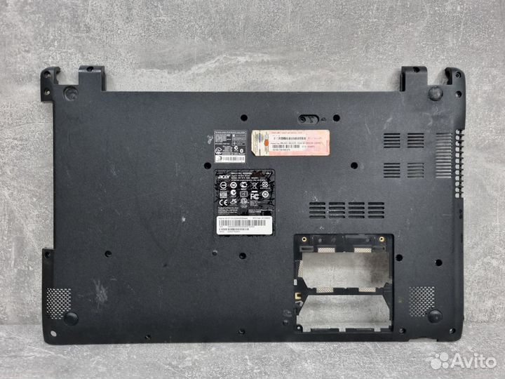 Поддон Acer Aspire V5-571G