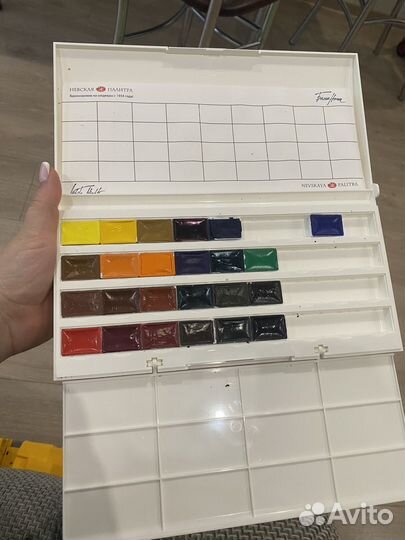 Краски акварельные Санкт-Петербург новые