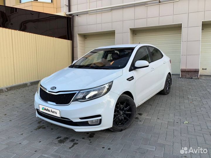 Kia Rio 1.4 AT, 2015, 230 000 км