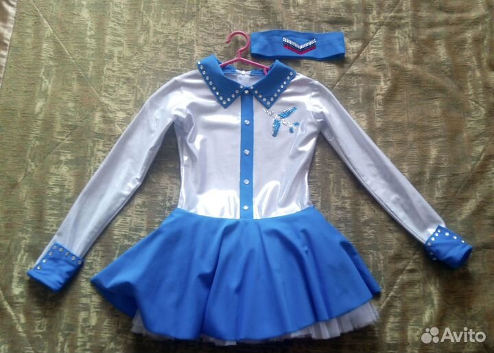 Костюм для выступления фигурное катание