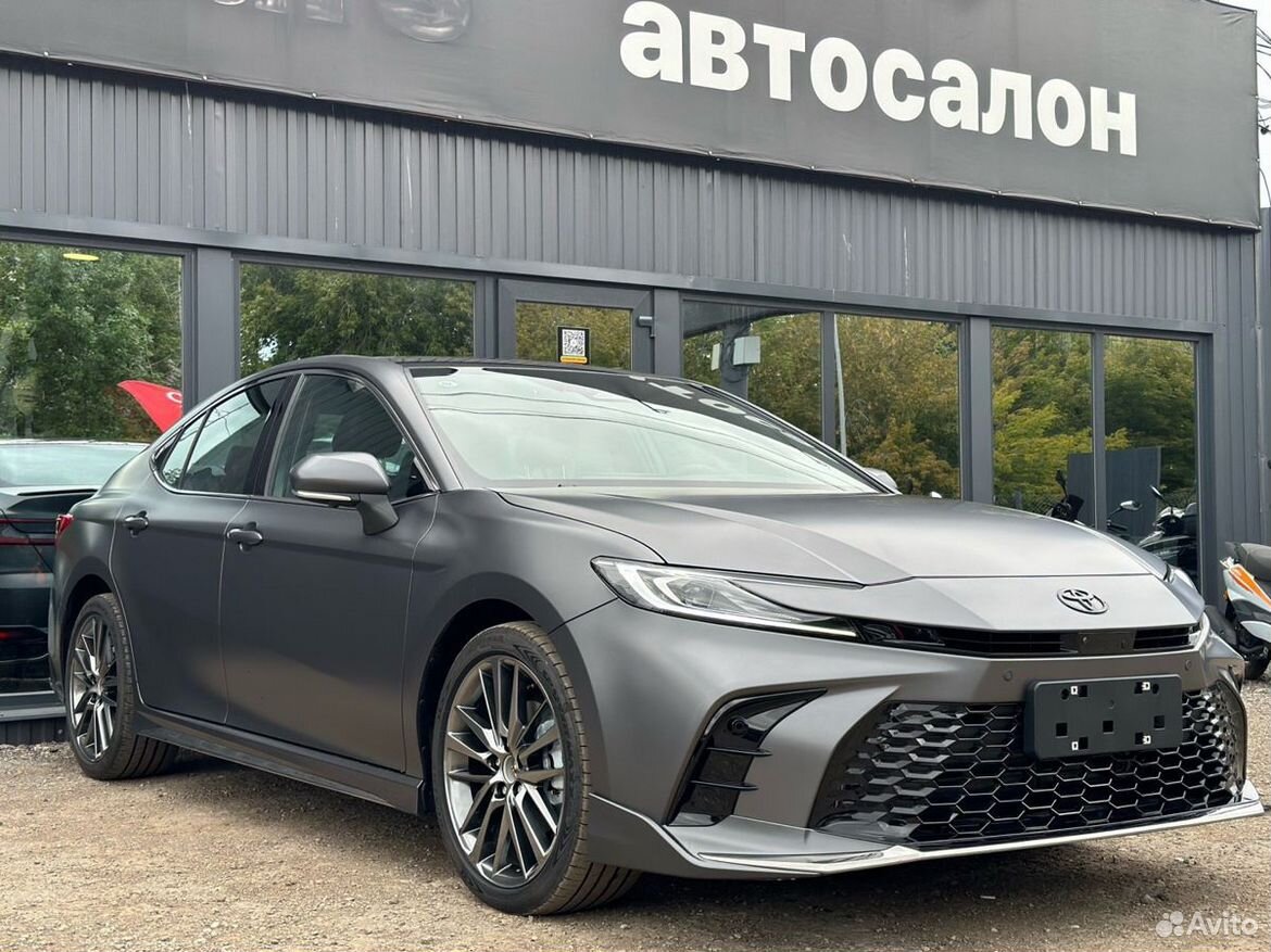 Toyota Camry 2.0 CVT, 2026, 15 км