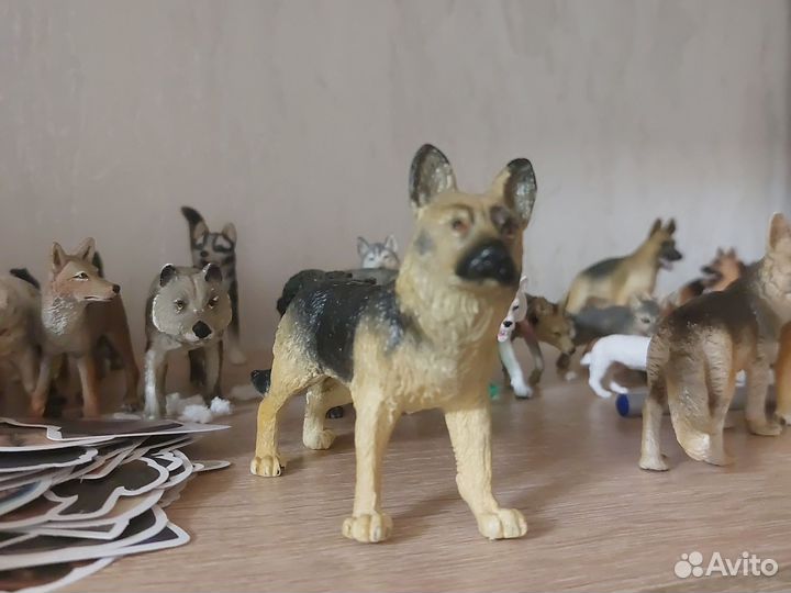 Фигурки собак Schleich