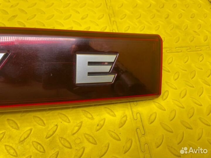 Б/У Фонарь - В хорошем состоянииn- Место установки