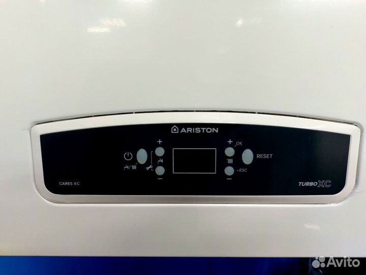 Газовый котел настенный Ariston Cares X24FF Турбо