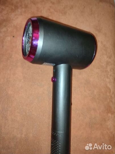 Фен подсветкой, Плойка