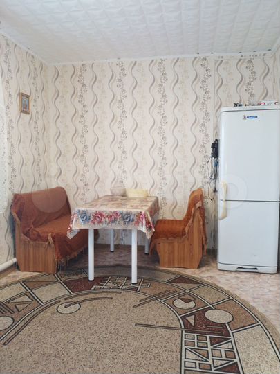 3-к. квартира, 80 м², 1/1 эт.