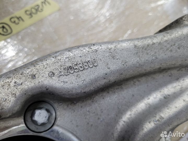 Рычаг поперечный передний правый Mercedes W205