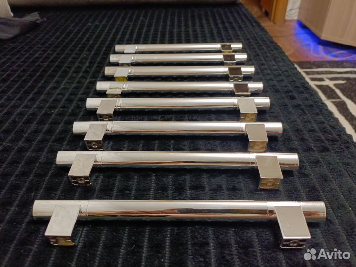 Мебельные ручки