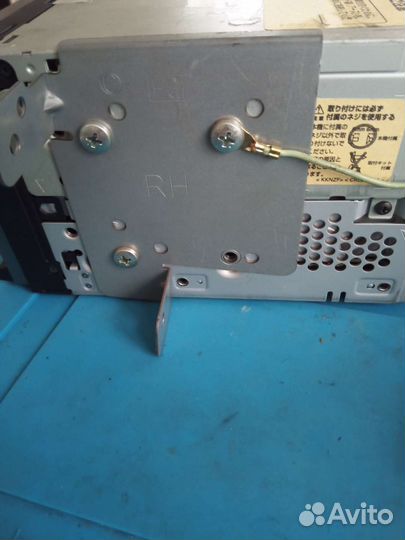 Крепеж магнитолы subaru