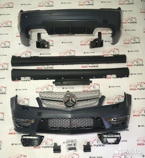 Обвес С63 AMG W204 с темными насадками