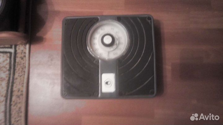 Весы напольные стрелочные