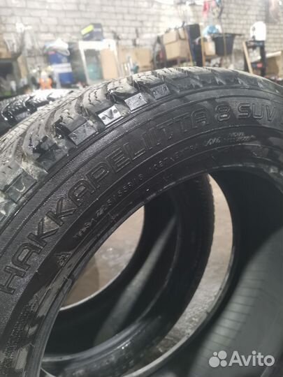 Nokian Tyres Hakkapeliitta 8 225/55 R18 102T