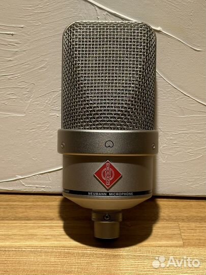 Микрофон студийный Neumann TLM 49 + Паук